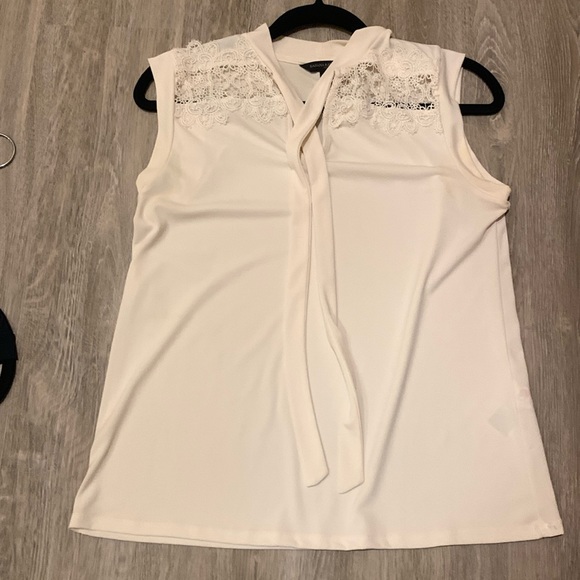 Banana Republic top - Picture 1 of 4